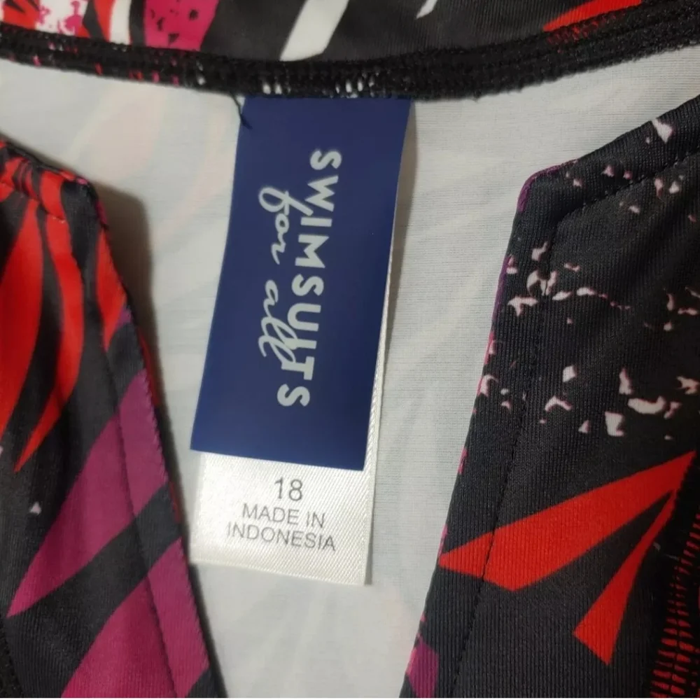 Swimsuits For All Swim Tunic Top Woman Plus 18W Tropical Palms Botanical Beach